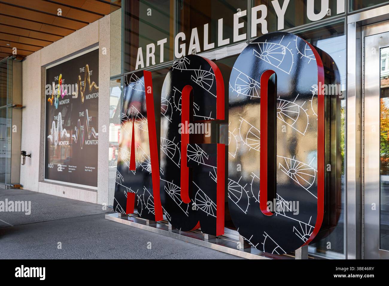 Logo sur la porte d'entrée du Musée des beaux-arts de l'Ontario (AGO). Banque D'Images