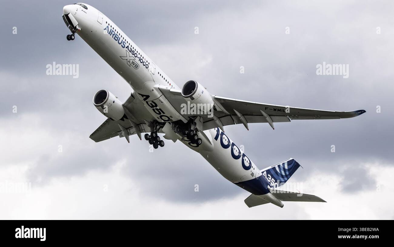 Avion de ligne Airbus A350 1000 XWB au salon de l'aéronautique de Paris. France - 20 juin 2019 Banque D'Images