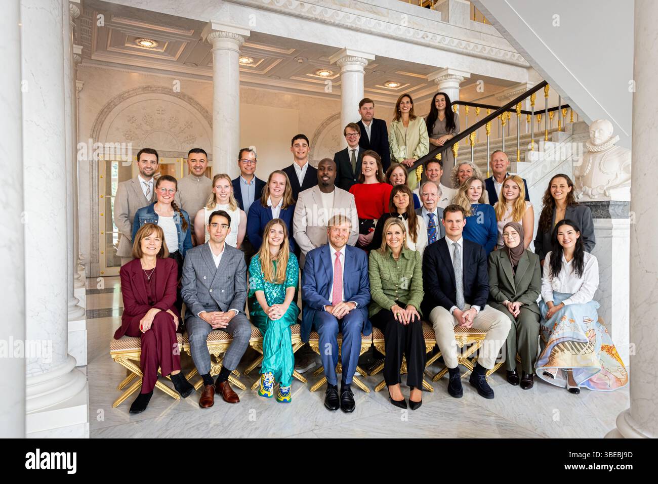 Den Haag, pays-Bas, 2025-05-28 13 :58 :03 LA HAYE, 25-05-2025, Noordeinde PalaceKing Willem-Alexander et Queen Máxima offrent un déjeuner aux Néerlandais qui se sont distingués par une réalisation spéciale.PHOTO : NLBeeld/Pool/Patrick van Katwijk crédit : NL Beeld / Patrick van EMST Banque D'Images