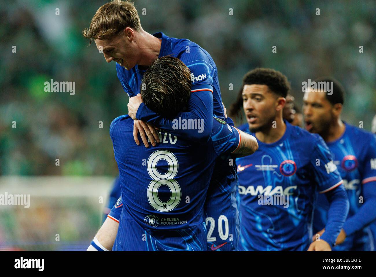 Enzo Fernandez en fête après avoir marqué un but lors de la finale de la Ligue de conférence 2025 de l'UEFA entre le Real Betis Balompie et le Chelsea FC (Maciej Rogowski) Banque D'Images Enzo Fernandez en fête après avoir marqué un but lors de la finale de la Ligue de conférence 2025 de l'UEFA entre le Real Betis Balompie et le Chelsea FC (Maciej Rogowski) Banque D'Images