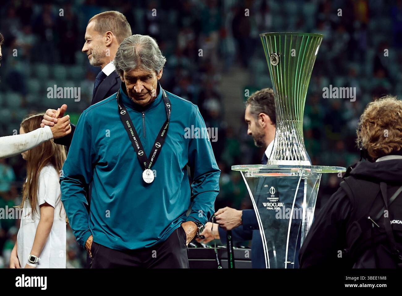 Manuel Pellegrini (Betis), MAI 28 2025 - Football/Soccer : Pellegrini regrette d'avoir perdu la finale de l'UEFA Europa Conference League 2025 Wroclaw match entre le Real Betis Balompie 1-4 Chelsa FC au Stadion Wroclaw à Wroclaw. Crédit : Mutsu Kawamori/AFLO/Alamy Live News Banque D'Images