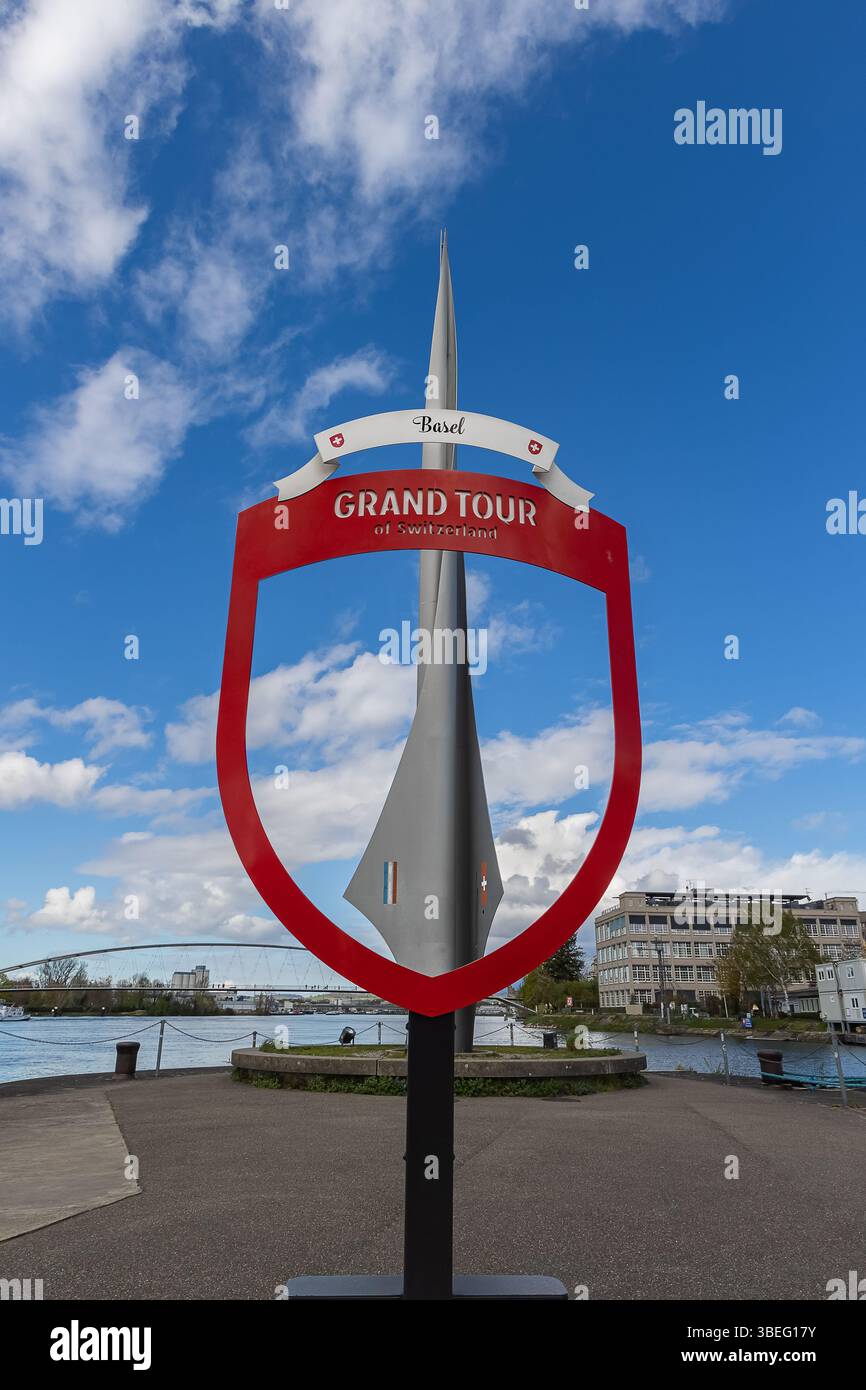 La sculpture de Tri-Land Border (Suisse, France, Allemagne) dans le cadre du Grand Tour sur le port rencontre POIE à Weil am Rhin, Allemagne Banque D'Images