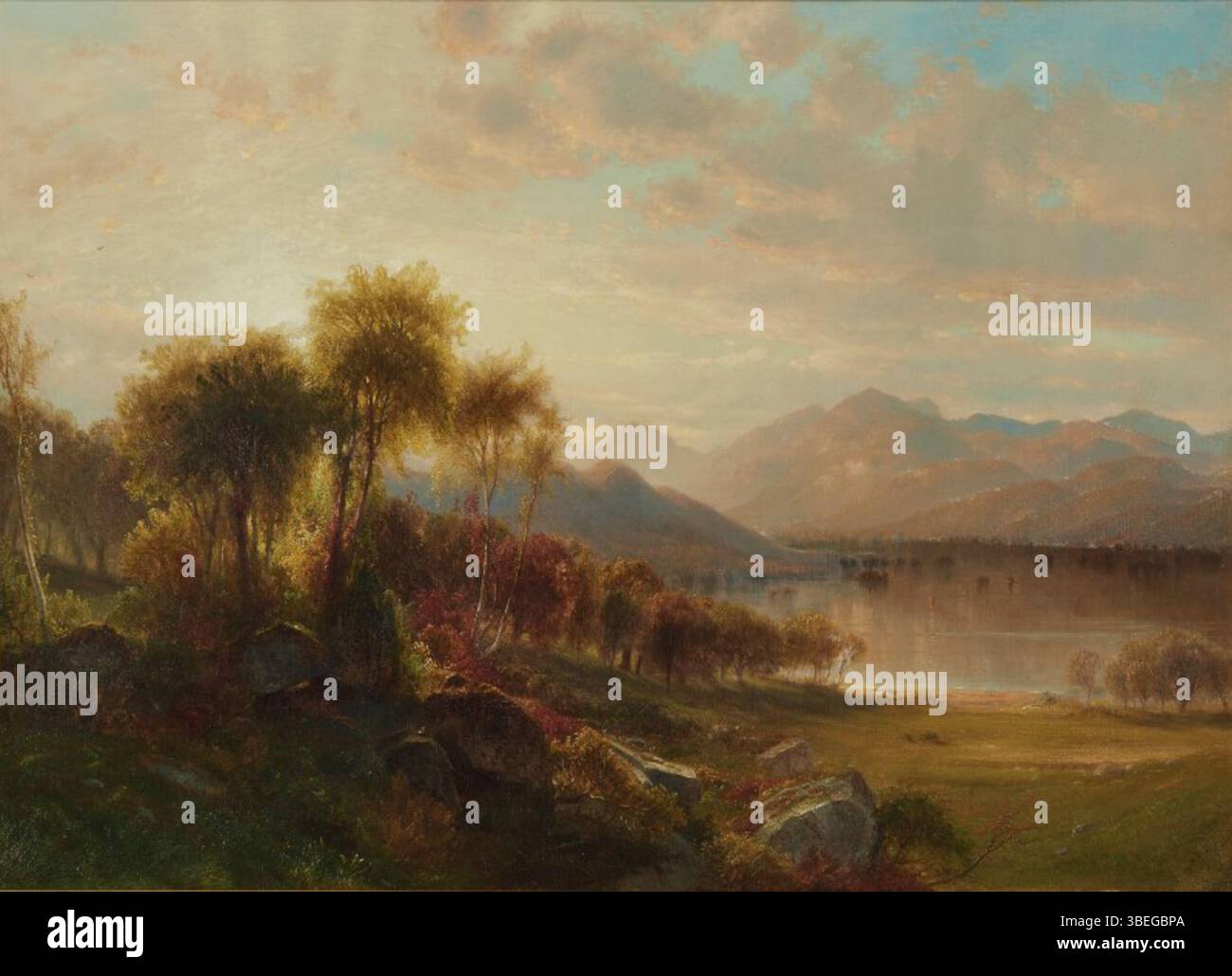 Cette peinture de paysage de Samuel Colman (1832–1920) représente les montagnes de Franconie dans le New Hampshire, mettant en valeur les sommets spectaculaires de la région et la beauté naturelle. Mesurant 26 par 36 pouces, le tableau capture la majesté des montagnes avec des couleurs vives et des détails saisissants, typiques de l'approche de Colman du paysage Banque D'Images Cette peinture de paysage de Samuel Colman (1832–1920) représente les montagnes de Franconie dans le New Hampshire, mettant en valeur les sommets spectaculaires de la région et la beauté naturelle. Mesurant 26 par 36 pouces, le tableau capture la majesté des montagnes avec des couleurs vives et des détails saisissants, typiques de l'approche de Colman du paysage Banque D'Images