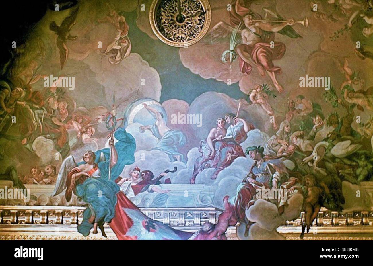 La peinture *Apotheose Preußens* (c. 1705) de Johann Friedrich Wentzel représente la personnification de la renommée proclamant la gloire de la Prusse. Cette œuvre d'art a été créée pour la salle des chevaliers du Palais de Berlin, un lieu important dans l'histoire royale prussienne. Il souligne la grandeur de la Prusse et les réalisations militaires de l'époque. Banque D'Images