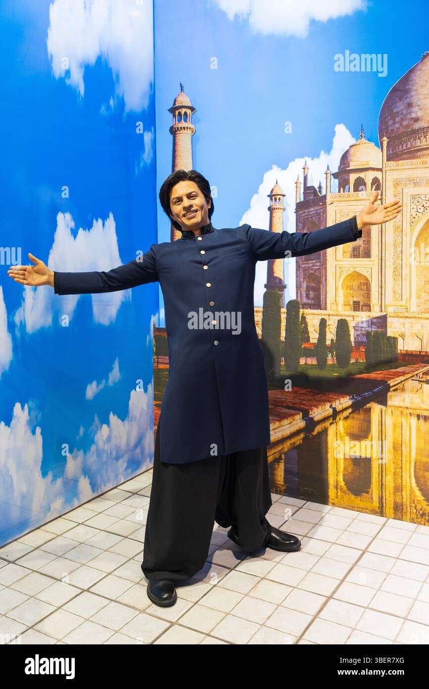 Statue de cire de l'acteur indien et producteur de films Shahrukh Khan (1965) au Musée des célébrités de la ville de Tachkent, Ouzbékistan Banque D'Images