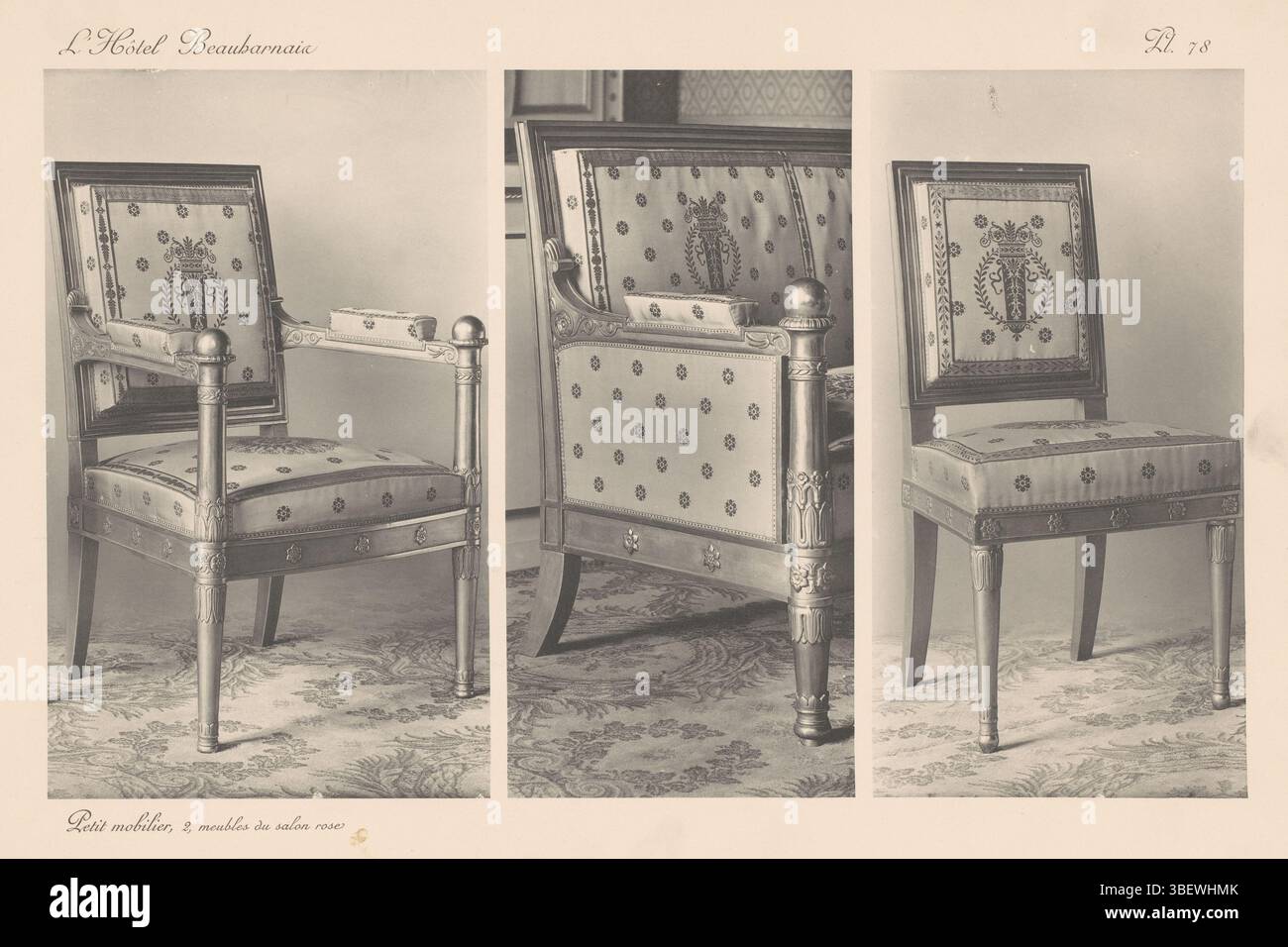 Hôtel Beauharnais, librairie centrale d.o.b.architecture, L'Hôtel Beauharnais, petit mobilier, trois chaises plaquées différentes, verso - estampillé, tirage photomécanique, photos, 78, recto - imprimé, 2, meubles du salon rose, Rijks normal School for Drawing Teachers Amsterdam, hauteur 323 mm, largeur 449 mm, fabricant, fabricant, 1875 - 1930, papier, collotype, impression légère, publication (événement), publication, français, éditeur, chaise, fauteuil, siège Banque D'Images