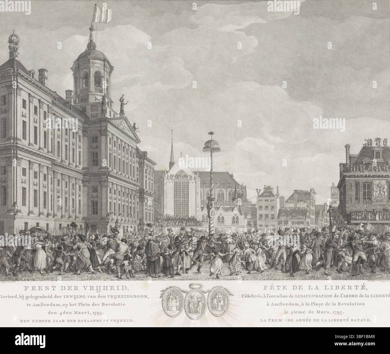 Amsterdam, Roos, Cornelis Sebille (éditeur), Amsterdam, Kuyper, Jacques, pays-Bas, vendredi, Daniël, Vinkeles, Reinier (I), Festival de la liberté, célébré, à l'occasion de l'inauguration de l'arbre de la liberté, à Amsterdam, sur la place de la Révolution den le 4 mars 1795. La première année du Bataafsche Vrijheid, Fête de la liberté, Cèlebrée, Fest der Vrijheid op de Dam à Amsterdam, le 4 mars 1795, au milieu - gravé, Fest der Vrijheid, célébré lors de l'inauguration de l'arbre de la liberté sur la place du Dam à Amsterdam, le 4 mars 1795. Face au barrage avec une grande foule dansant autour du F. Banque D'Images Amsterdam, Roos, Cornelis Sebille (éditeur), Amsterdam, Kuyper, Jacques, pays-Bas, vendredi, Daniël, Vinkeles, Reinier (I), Festival de la liberté, célébré, à l'occasion de l'inauguration de l'arbre de la liberté, à Amsterdam, sur la place de la Révolution den le 4 mars 1795. La première année du Bataafsche Vrijheid, Fête de la liberté, Cèlebrée, Fest der Vrijheid op de Dam à Amsterdam, le 4 mars 1795, au milieu - gravé, Fest der Vrijheid, célébré lors de l'inauguration de l'arbre de la liberté sur la place du Dam à Amsterdam, le 4 mars 1795. Face au barrage avec une grande foule dansant autour du F. Banque D'Images