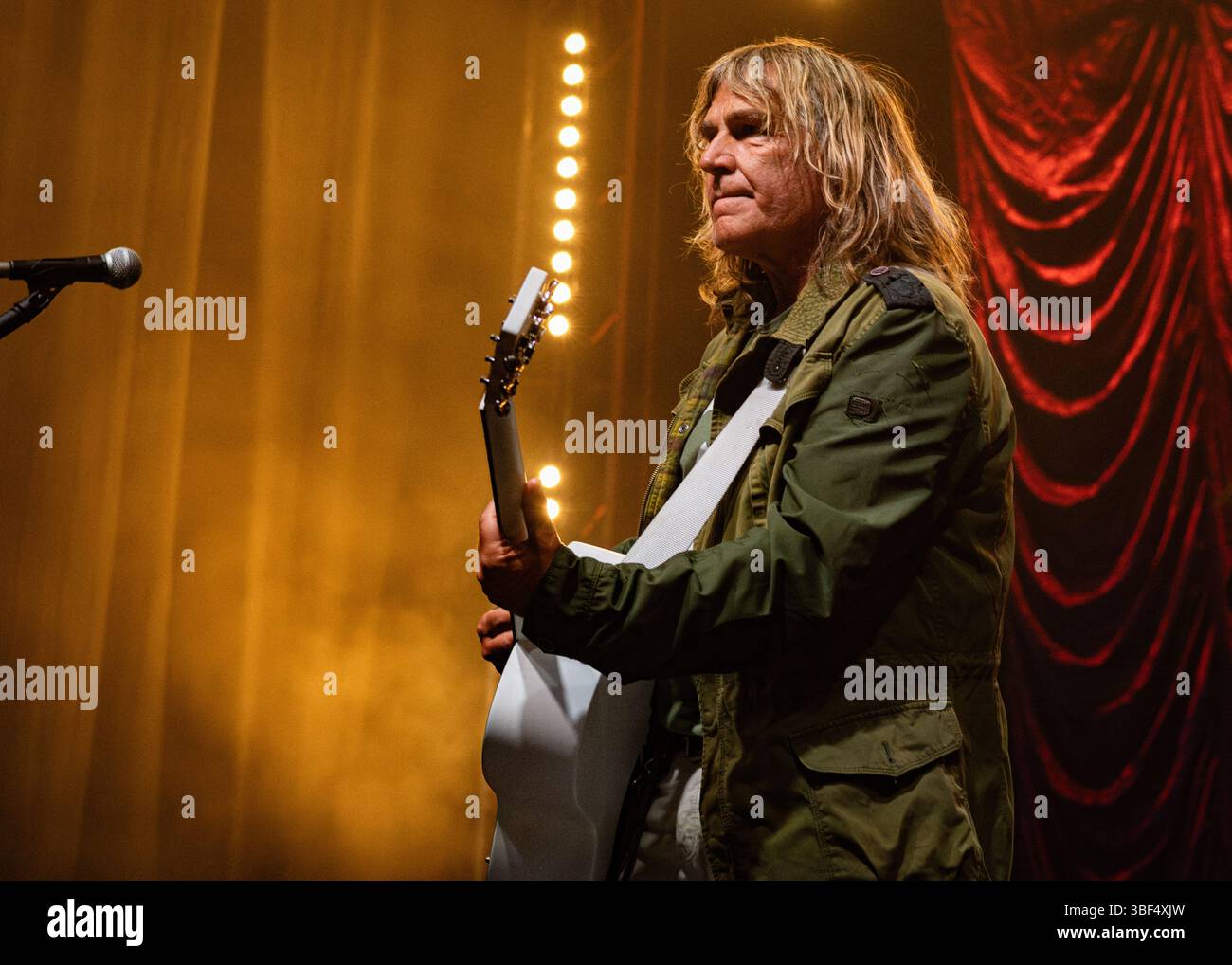 Mike Peters/The Alarm au Beautiful Days Festival 2023 Banque D'Images
