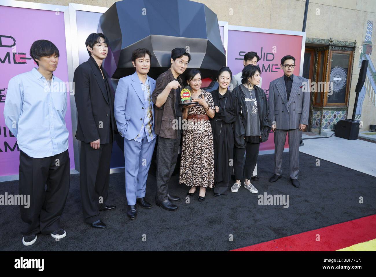 CA. 30 mai 2025. Chae Kyoung-Sun, Park Sung Hoon, Choi Seung-hyun, Hwang Dong-hyuk, Nam Na-young, Kang Ae-Shim, Lee Byung-Hun, Lee Jung-Jae, Kim Ji-yONG aux arrivées pour la projection ATAS de la saison 2 DU JEU SQUID, The Egyptian Theatre Hollywood, Los Angeles, CA, 30 mai 2025. Crédit : Elizabeth Goodenough/Everett Collection/Alamy Live News Banque D'Images