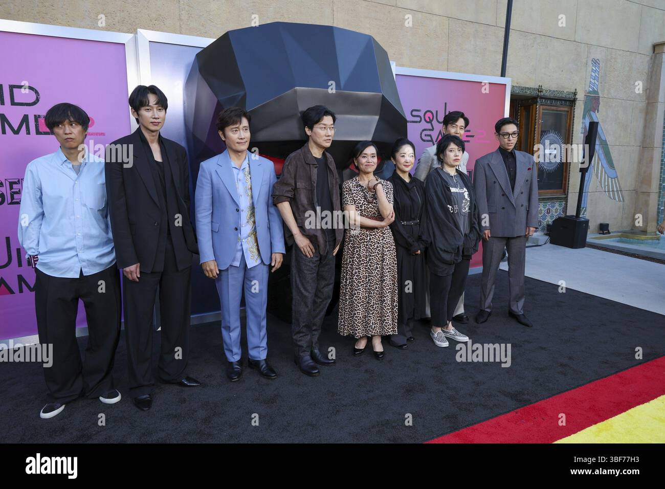 CA. 30 mai 2025. Chae Kyoung-Sun, Park Sung Hoon, Choi Seung-hyun, Hwang Dong-hyuk, Nam Na-young, Kang Ae-Shim, Lee Byung-Hun, Lee Jung-Jae, Kim Ji-yONG aux arrivées pour la projection ATAS de la saison 2 DU JEU SQUID, The Egyptian Theatre Hollywood, Los Angeles, CA, 30 mai 2025. Crédit : Elizabeth Goodenough/Everett Collection/Alamy Live News Banque D'Images