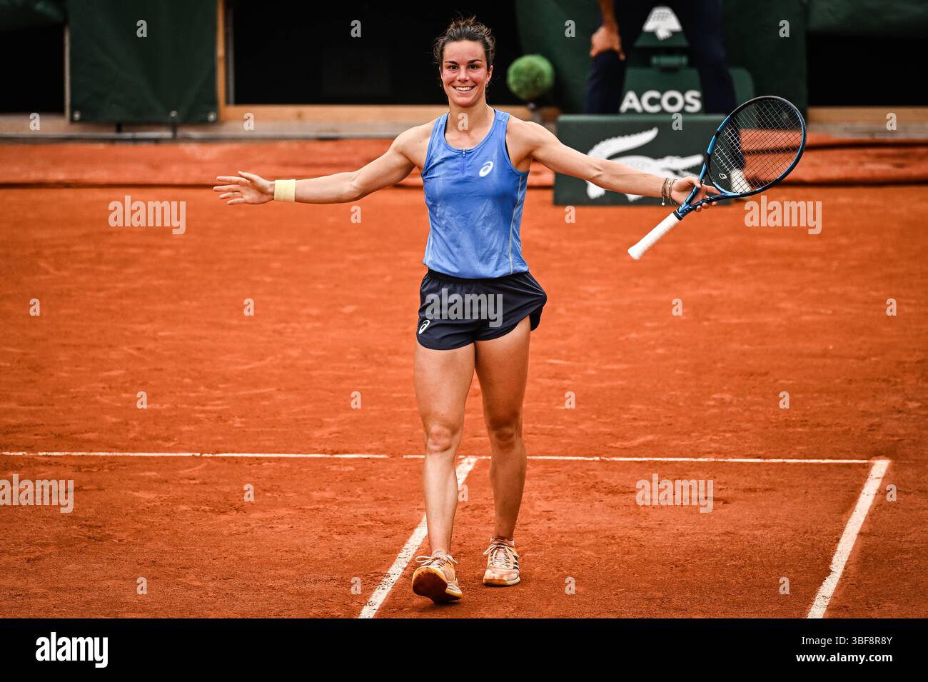 Paris, France, France. 31 mai 2025. Lois BOISSON célèbre sa victoire lors de la septième journée du tournoi de tennis Roland-Garros 2025, Open de France 2025, Grand Chelem au stade Roland-Garros le 31 mai 2025 à Paris. (Crédit image : © Matthieu Mirville/ZUMA Press Wire) USAGE ÉDITORIAL SEULEMENT ! Non destiné à UN USAGE commercial ! Banque D'Images