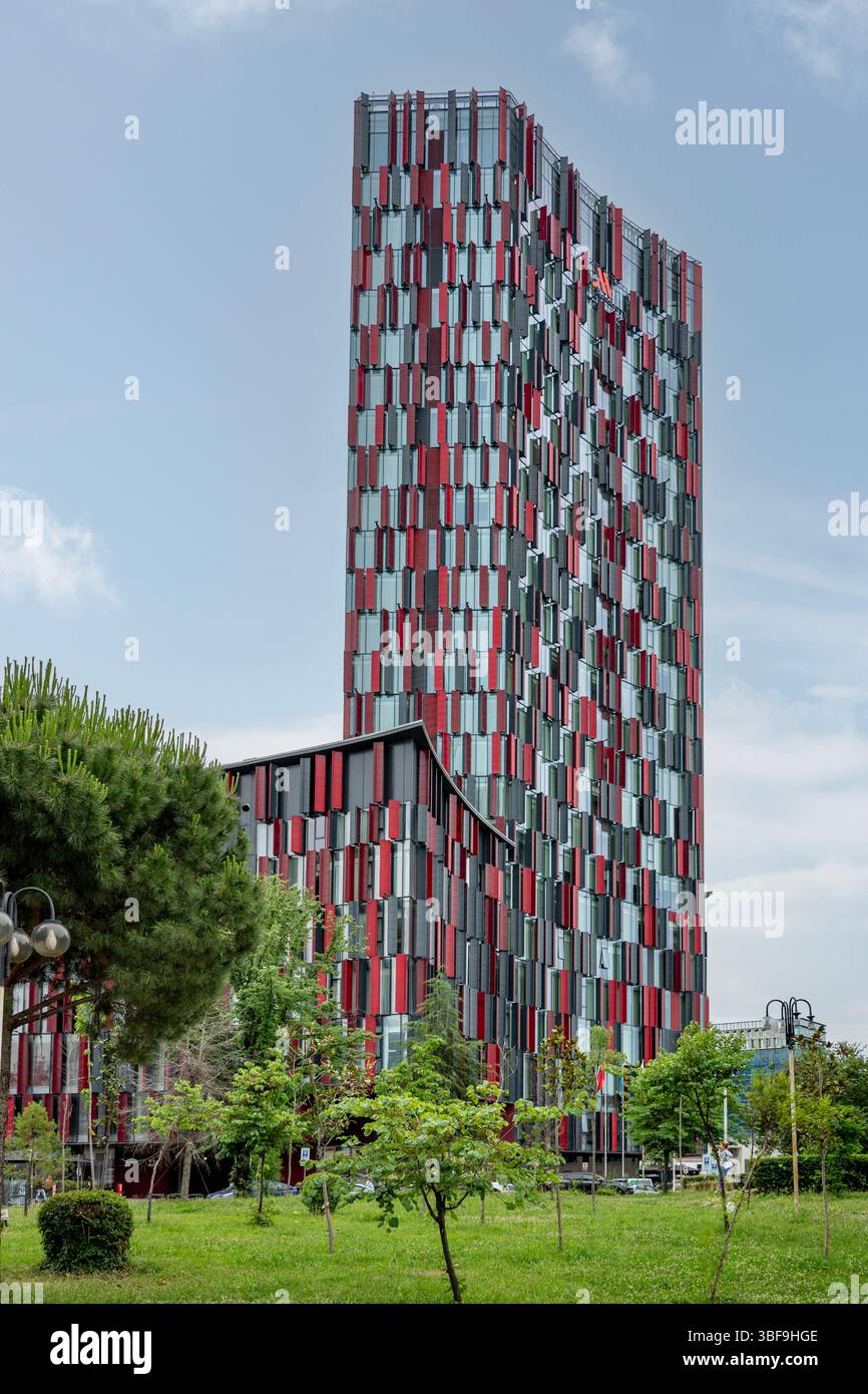 Bâtiment architectural moderne à Tirana, Albanie Banque D'Images