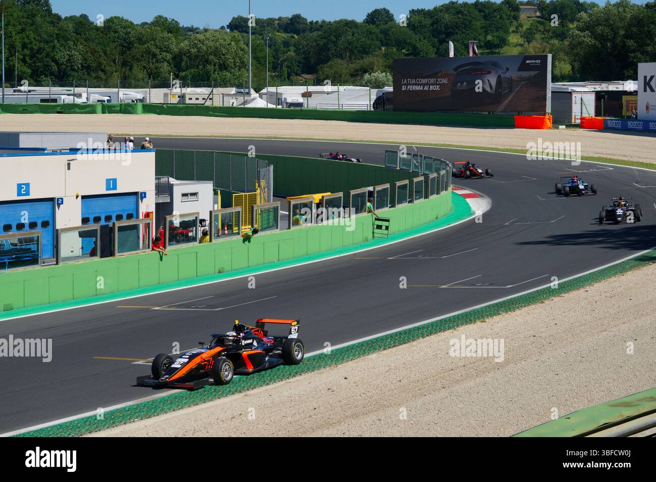 Vallelunga, Rome, Italie mai, 25, 2025, week-end de course ACI. Voitures de course de formule 4 pendant la course, Banque D'Images