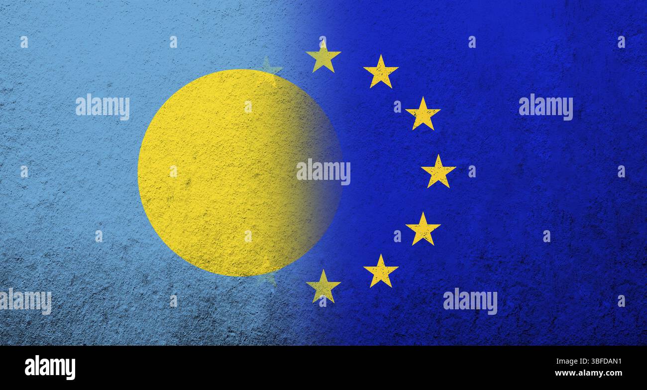Drapeau de l'Union européenne avec drapeau national des Palaos. Grunge l'arrière-plan Banque D'Images