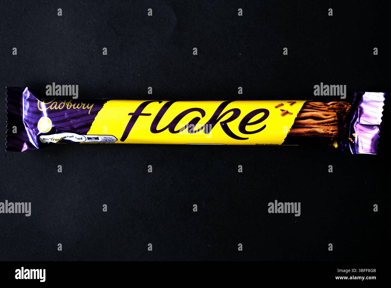 Londres Royaume-Uni, 01 juin 2025, original Cadbury Flake Milk Chocolate Bar Banque D'Images