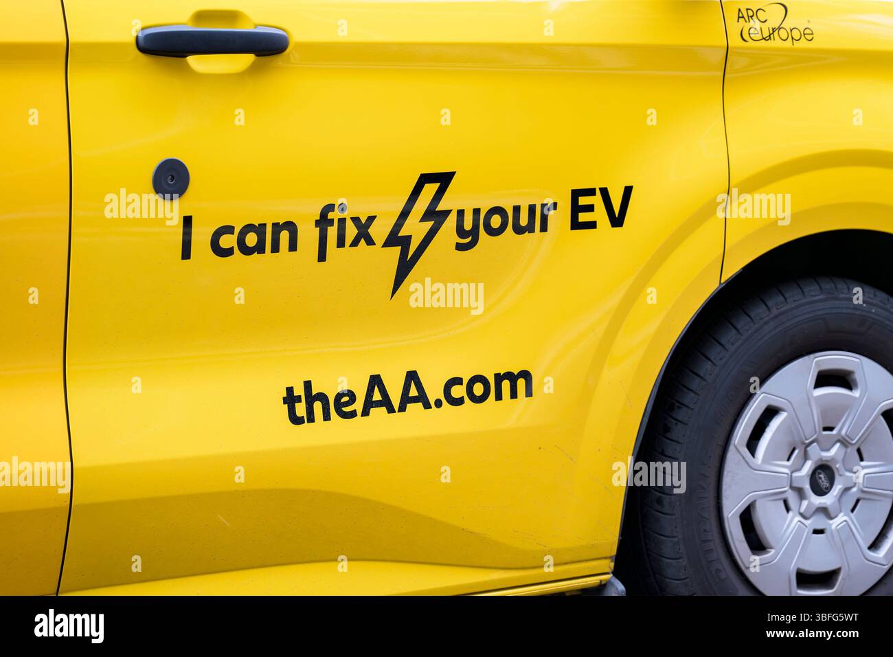 Je peux fixer votre signe EV sur un van AA, Écosse, Royaume-Uni, Europe Banque D'Images