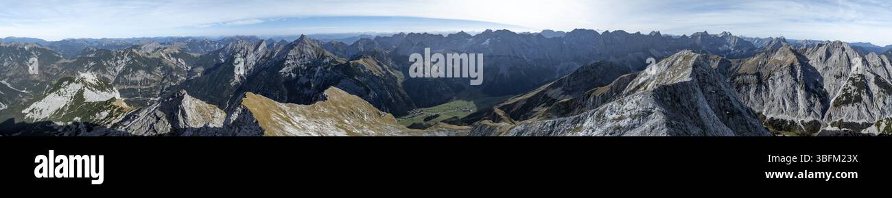 Vue aérienne, panorama alpin du groupe Gamsjoch, vallée de l'Eng, Karvendel, Tyrol, Autriche, Europe Banque D'Images