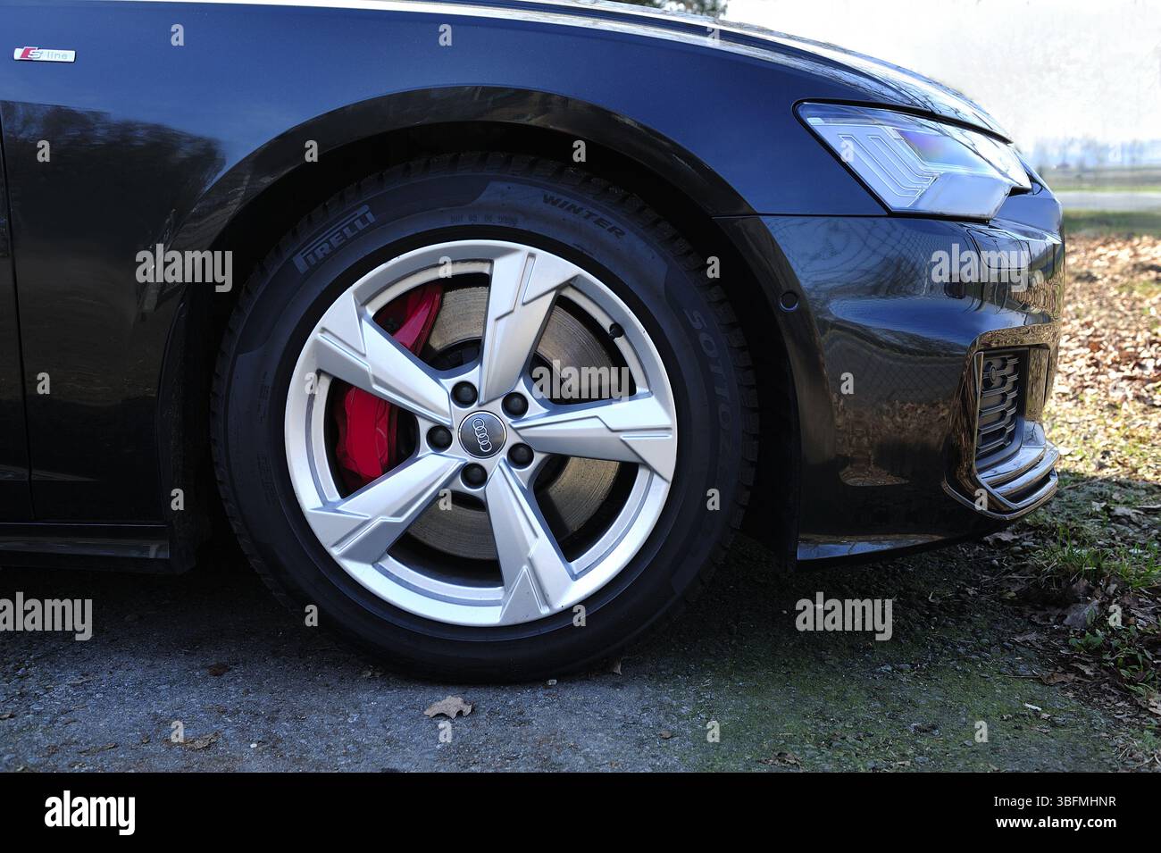 Audi A6 S Line, transport, voiture, voyage, Audi A6 avant, photo Kazimierz Jurewicz, Audi design, détail, voiture de style de vie, voiture personnalisée Audi, fabriqué en Allemagne Banque D'Images