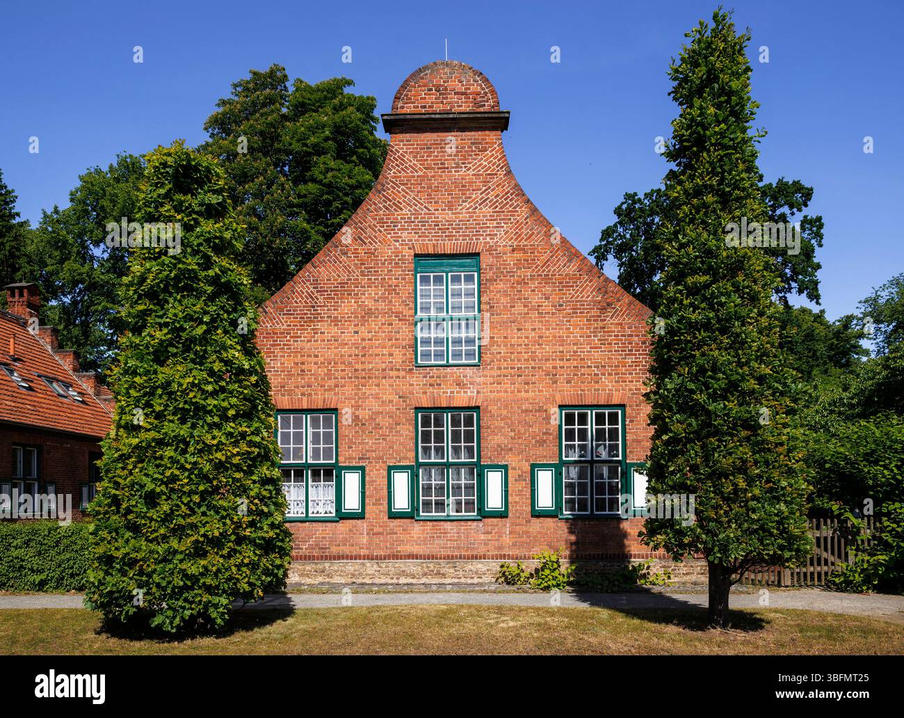 Maisons néerlandaises (Hollaendisches Etablissement) dans le parc du Nouveau jardin (allemand : Neuer Garten), Potsdam, Brandebourg, Allemagne. Haeuser des Hollaendischen E. Banque D'Images
