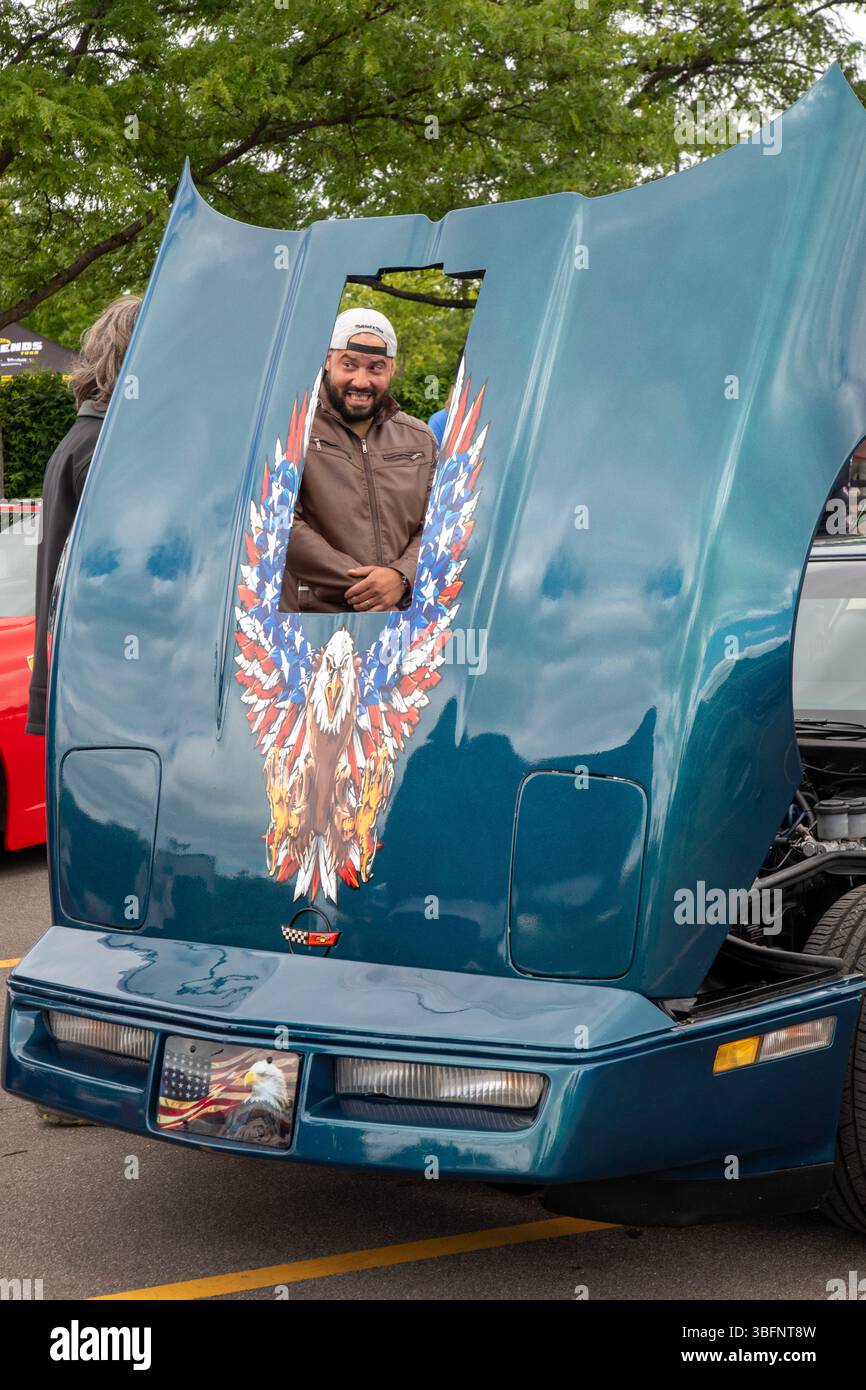 Taylor, Michigan - des milliers de personnes assistent au Hot Wheels Legends Tour dans la banlieue de Detroit. La visite permet aux constructeurs de voitures personnalisées de montrer leur travail. Chaque année Banque D'Images