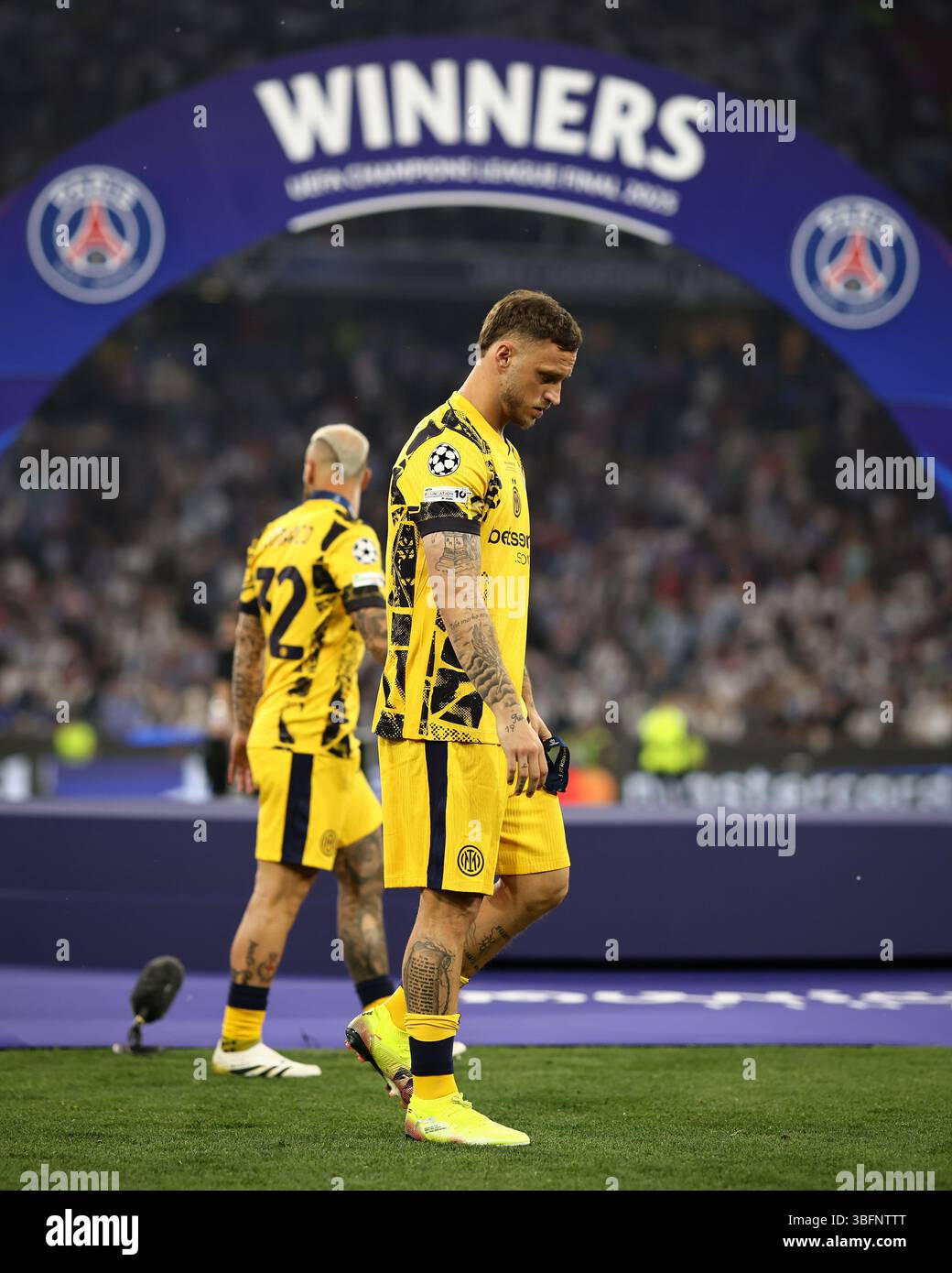 MUNICH, ALLEMAGNE - MAI 31 : Marko Arnautovic du FC Internazionale Milano a été déçu après la finale de l'UEFA Champions League 2025 entre le Paris Saint-Germain et le FC Internazionale Milano le 31 mai 2025 à Munich, Allemagne. © diebilderwelt / Alamy Stock Banque D'Images