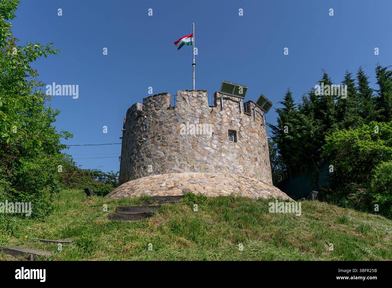 Ville de Koszeg, comté de vas, Hongrie. Célèbre belvédère. Le nom hongrois est Szulejman kilato, Koszeg, vas varmegye, Magyarorszag. En fait, c'est un sma Banque D'Images