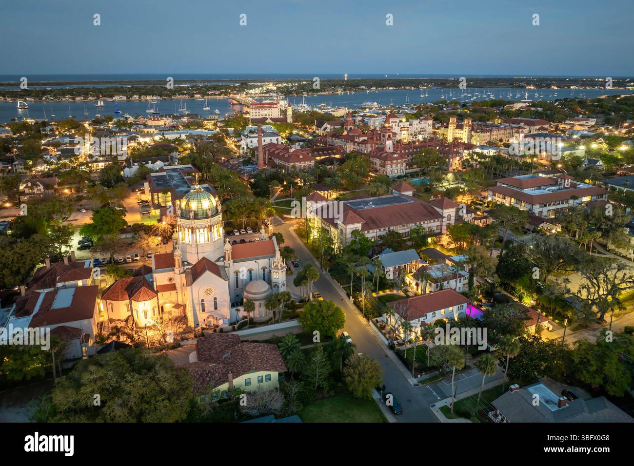Augustine, Floride. Paysage urbain panoramique avec une architecture historique ancienne. Lieu touristique populaire pour les voyages en famille Banque D'Images