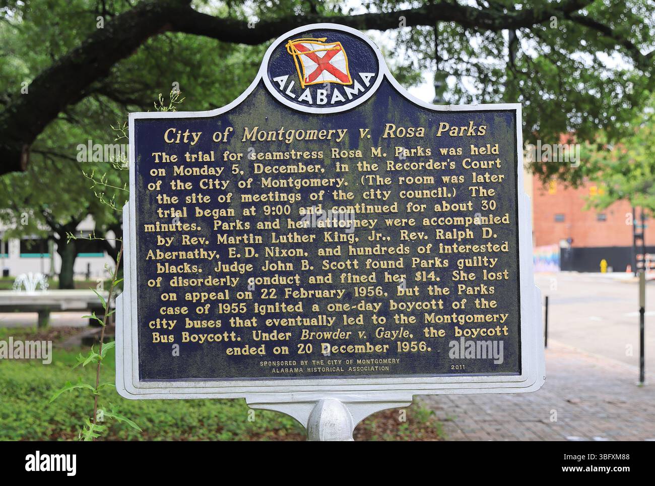 Rosa Parks, arrêtée dans un bus de Montgomery le 1er décembre 1955, pour avoir refusé de céder son siège à une personne blanche, ce qui a conduit au boycott de 391 jours. Banque D'Images