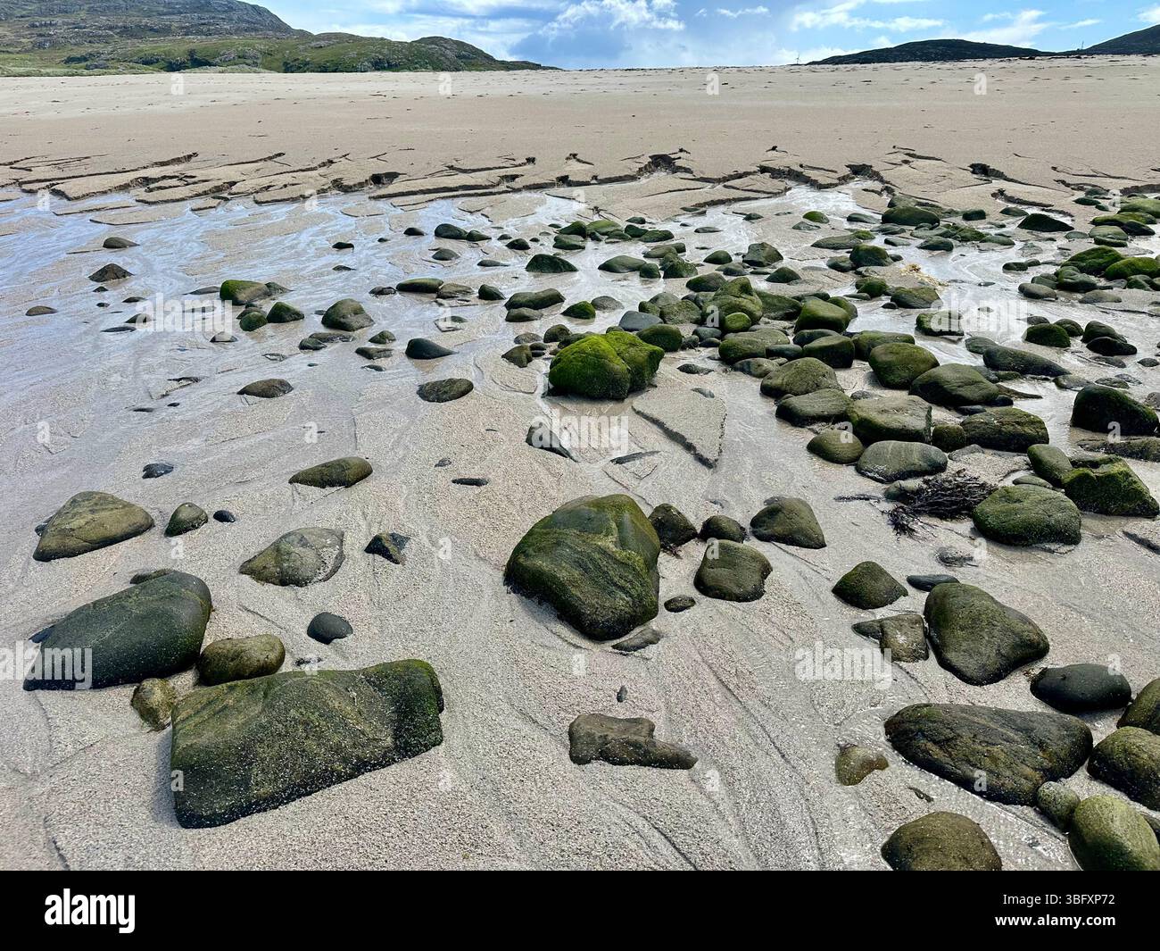 Rochers sur la plage - Image de stock capturée avec un smartphone