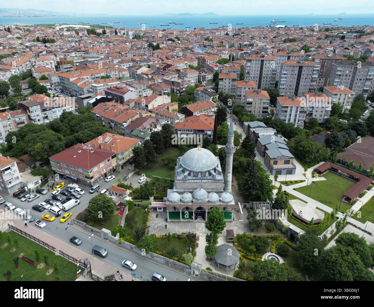Située à Istanbul, en Turquie, la mosquée Hadim Ibrahim Pacha a été construite par Mimar Sinan au XVIe siècle. Banque D'Images