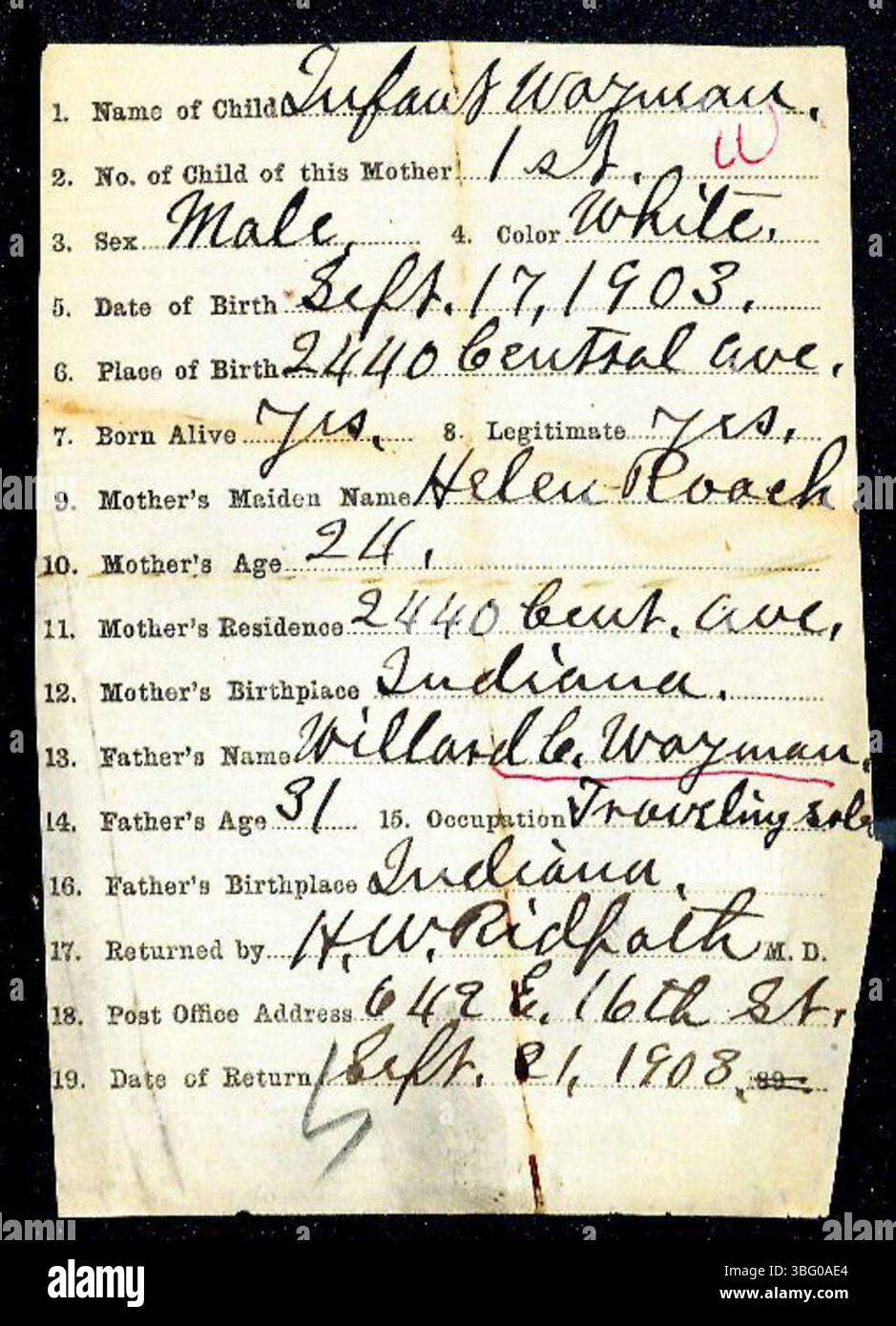 Ces retours de naissance du comté de Marion, Indiana, couvrent les années 1882-1907. Déposées par des médecins et des sages-femmes, les déclarations ont été soumises au Département de la santé pour délivrance de certificats. L'enregistrement des naissances était volontaire jusqu'en 1907. Les dossiers sont classés par ordre alphabétique par nom de famille, mais certains peuvent avoir été mal classés en raison d'une mauvaise écriture ou d'erreurs d'orthographe. Banque D'Images