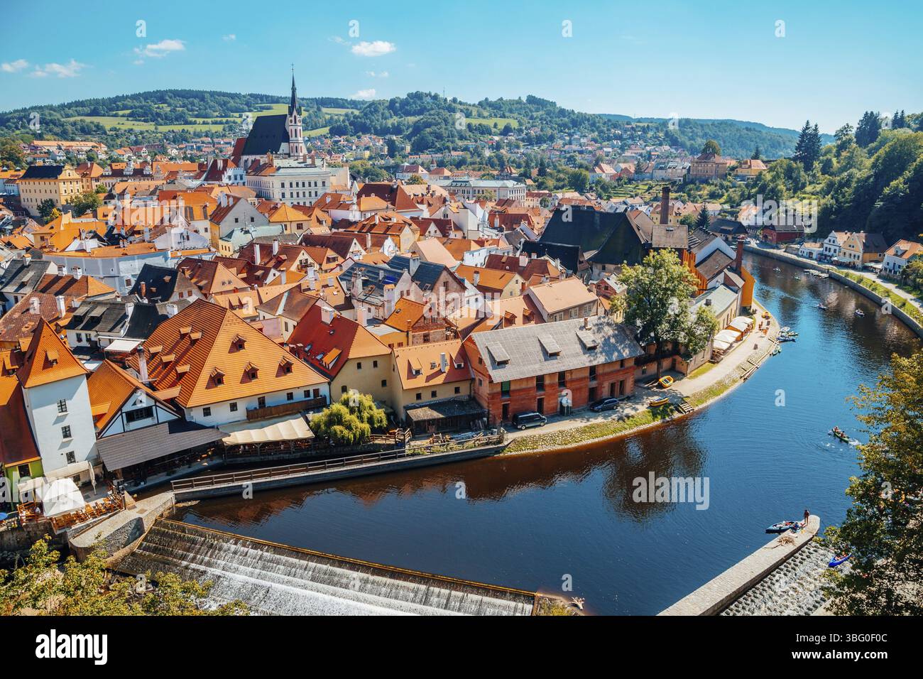 La ville de Cesky Krumlov et Vltava en tchèque Banque D'Images