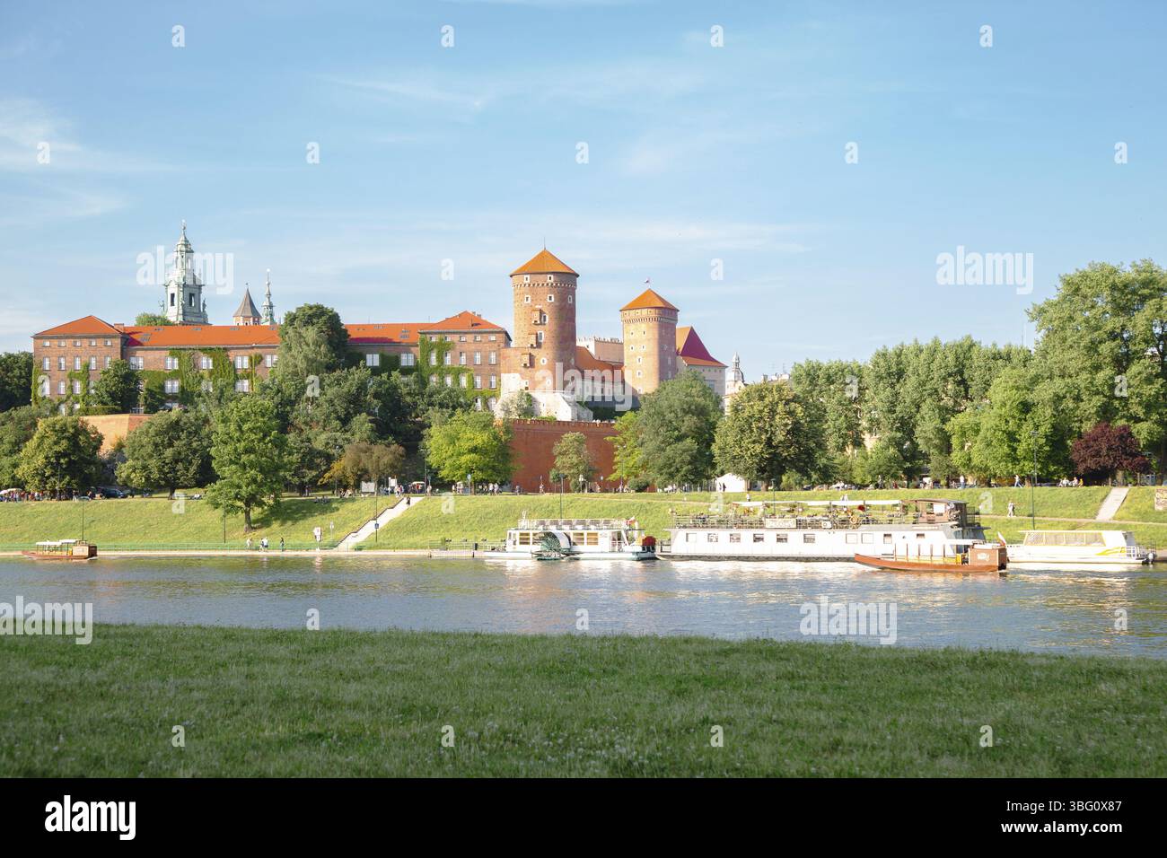 Château de Wawel et parc de la Vistule à Cracovie, Pologne, Europe Banque D'Images