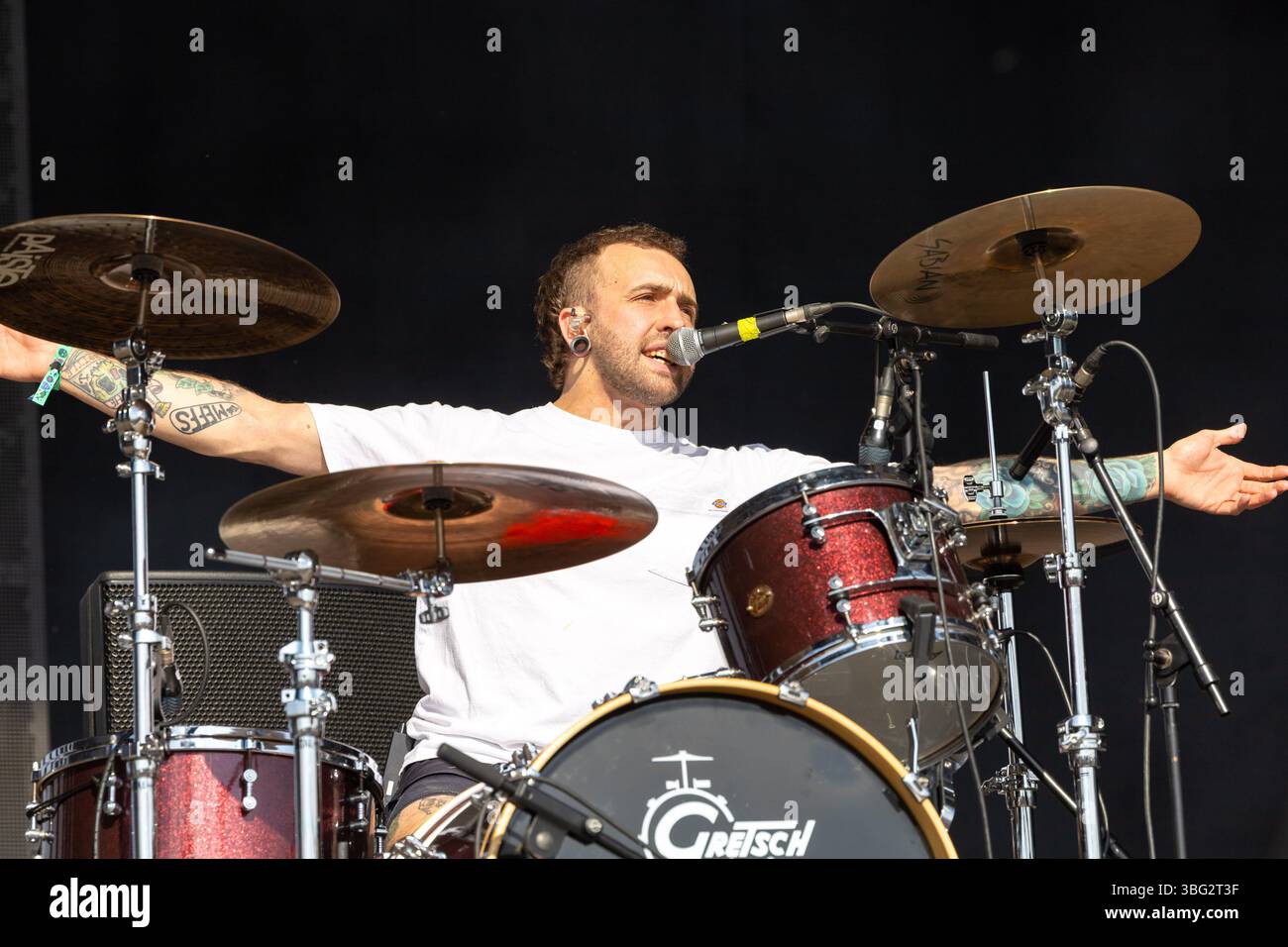 Les Meffs jouent en direct au festival Bearded Theory, Catton Hall, Derbyshire, mai 2025 Banque D'Images