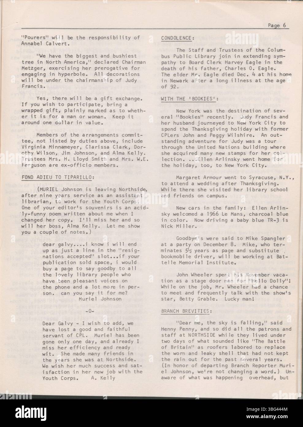 Cette page de Bookery Briefs, un bulletin d'information destiné aux employés de la Bibliothèque métropolitaine de Columbus, met en lumière les mises à jour sur les programmes du personnel de la bibliothèque et les événements internes de décembre 1965. Banque D'Images