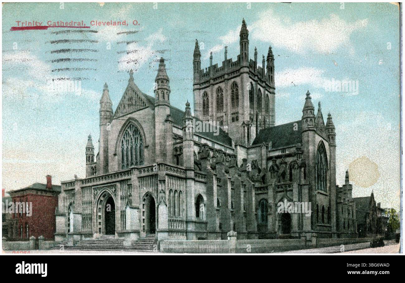 1911 vue de la cathédrale de la Trinité, une église épiscopale de Cleveland, Ohio, connue pour son architecture néo-gothique. Banque D'Images