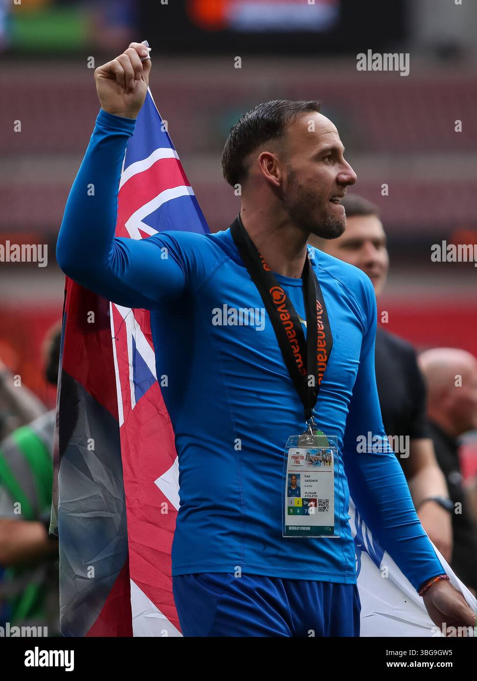 Dan Gardner d'Oldham Athletic célèbre la finale de promotion de la Ligue nationale Vanarama entre Oldham Athletic et Southend United Banque D'Images