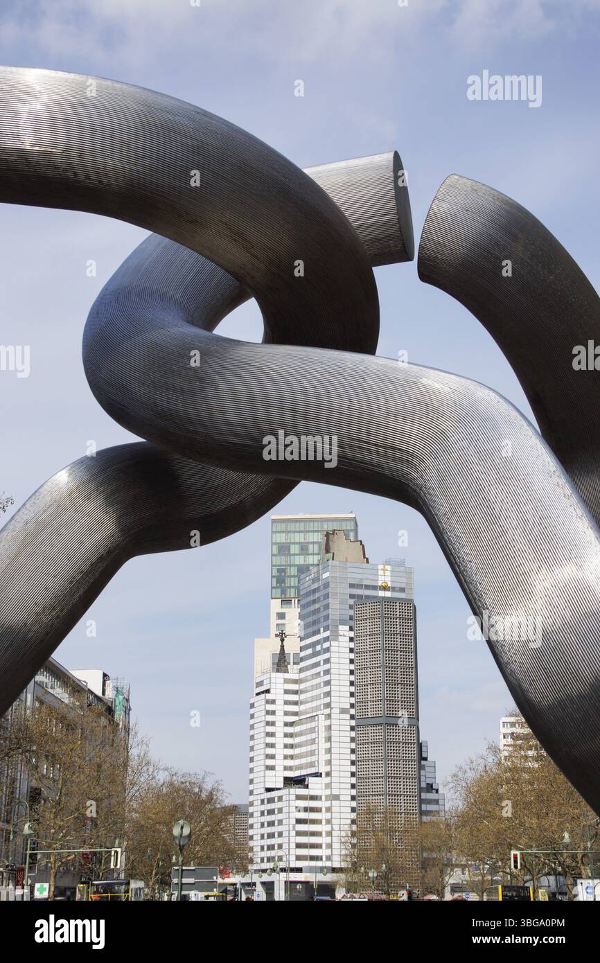 Le Kaiser Wilhelm Memorial Church à Berlin Banque D'Images