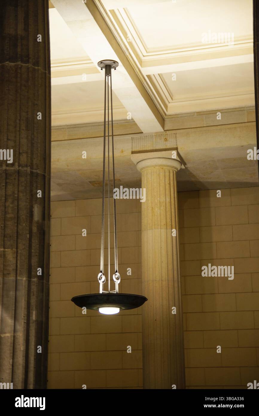 Lumière dans le Brandebourg Tor à Berlin, Allemagne, Europe Banque D'Images