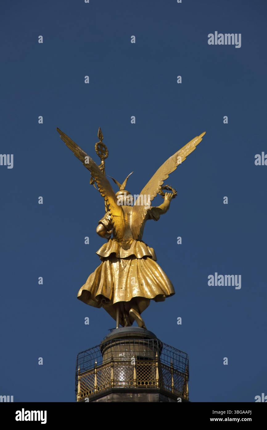 Viktoria au Siegessaeule à Berlin, Allemagne, Europe Banque D'Images