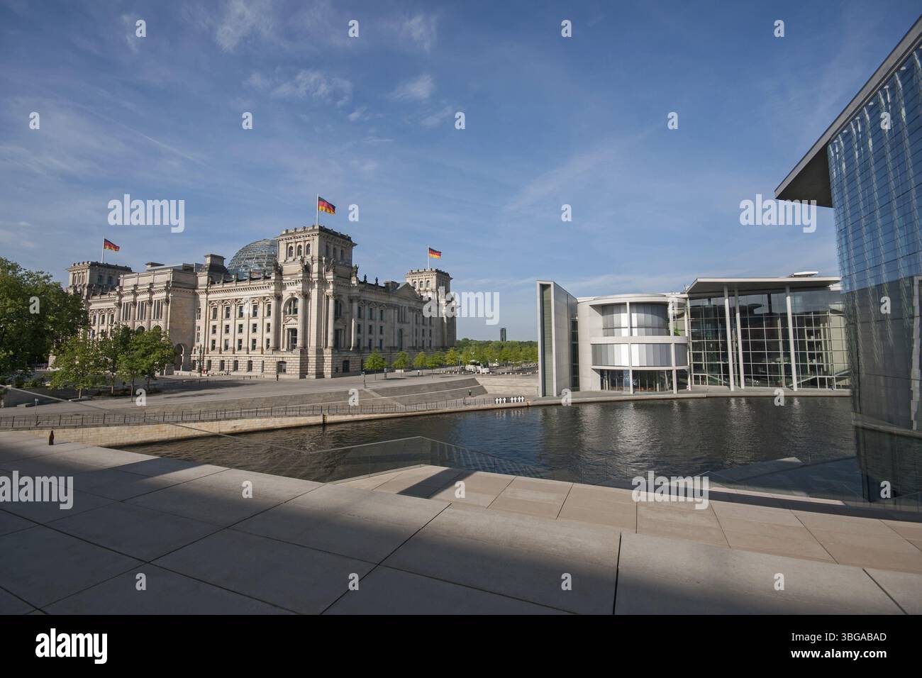 Vue au Reichstag à Berlin, Allemagne, Europe Banque D'Images