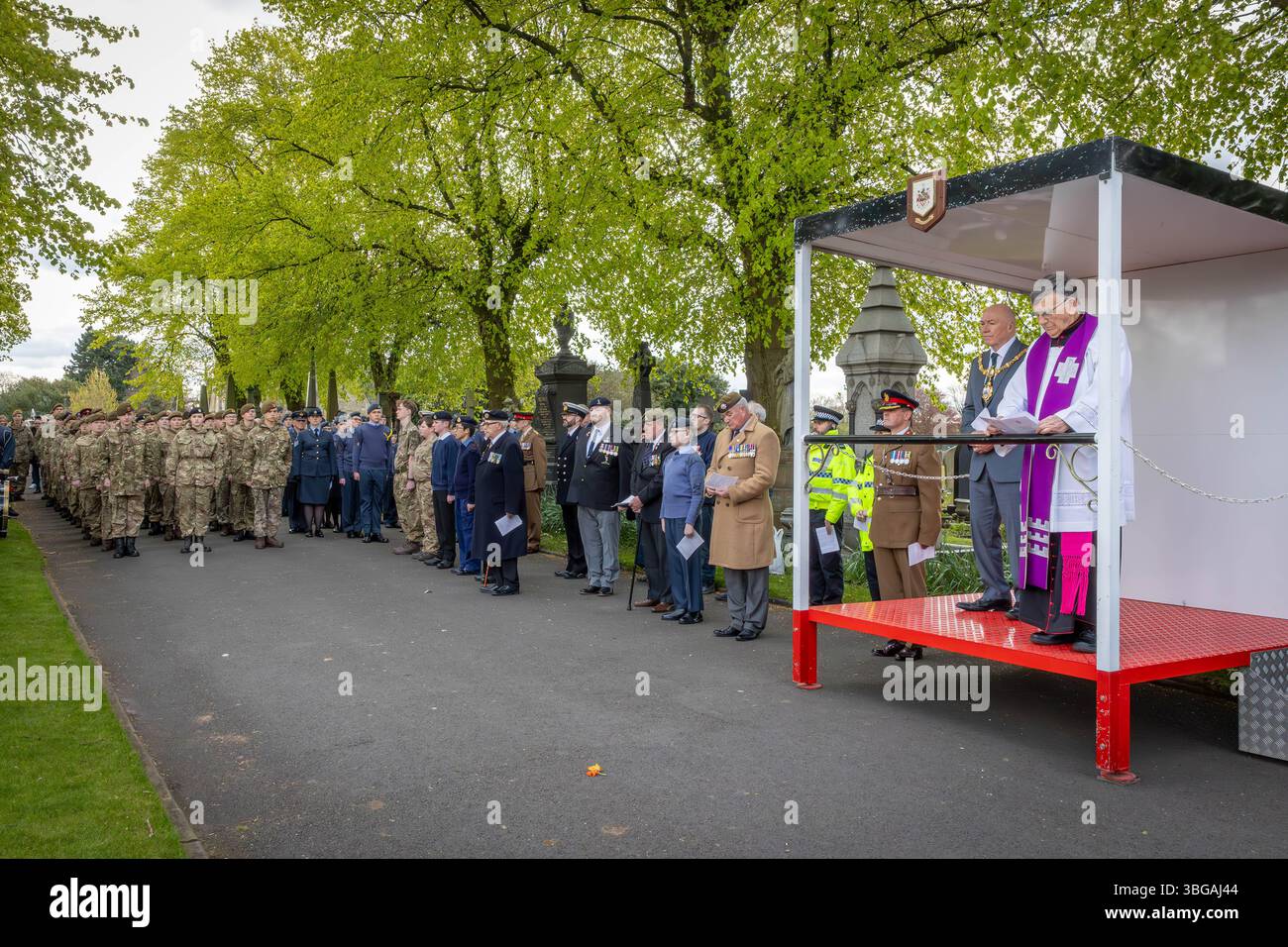 ANZAK Day 2024 a été célébré dans Soldier's Corner au cimetière de Warrington le 28 avril Banque D'Images