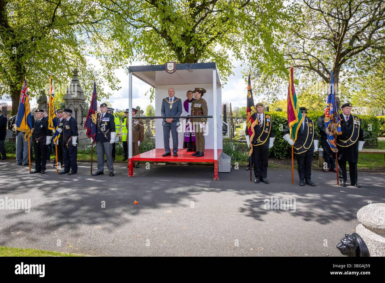 ANZAK Day 2024 a été célébré dans Soldier's Corner au cimetière de Warrington le 28 avril Banque D'Images