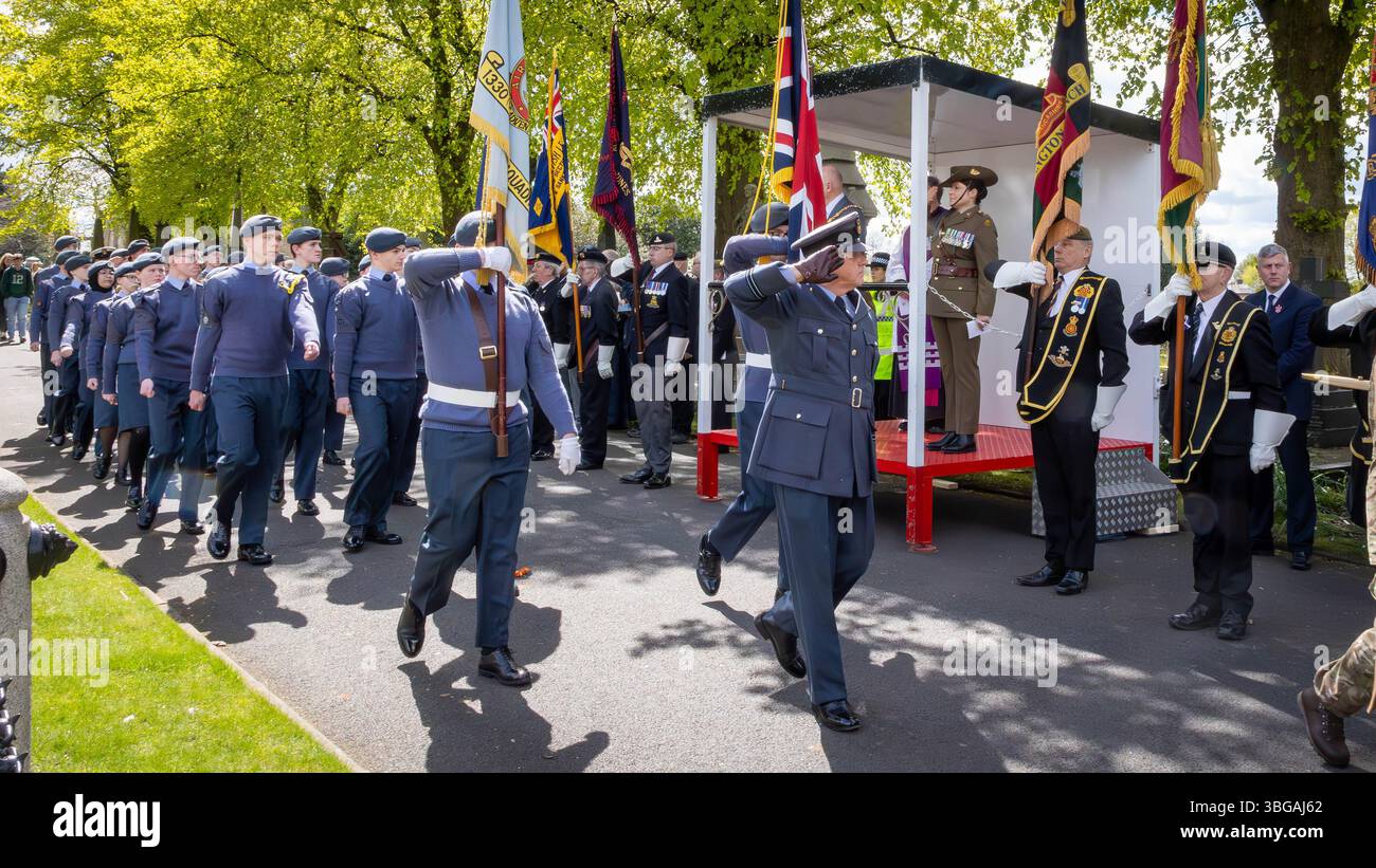 ANZAK Day 2024 a été célébré dans Soldier's Corner au cimetière de Warrington le 28 avril Banque D'Images