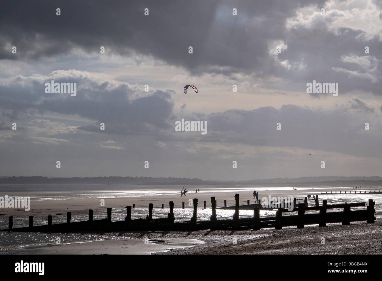 Mai 2025 Camber Sands. Camber Sands est une plage située dans le Sussex de l'est, en Angleterre, dans le village de Camber, près de Rye dans le sud de l'Angleterre. Crédit photo : SMP News Banque D'Images