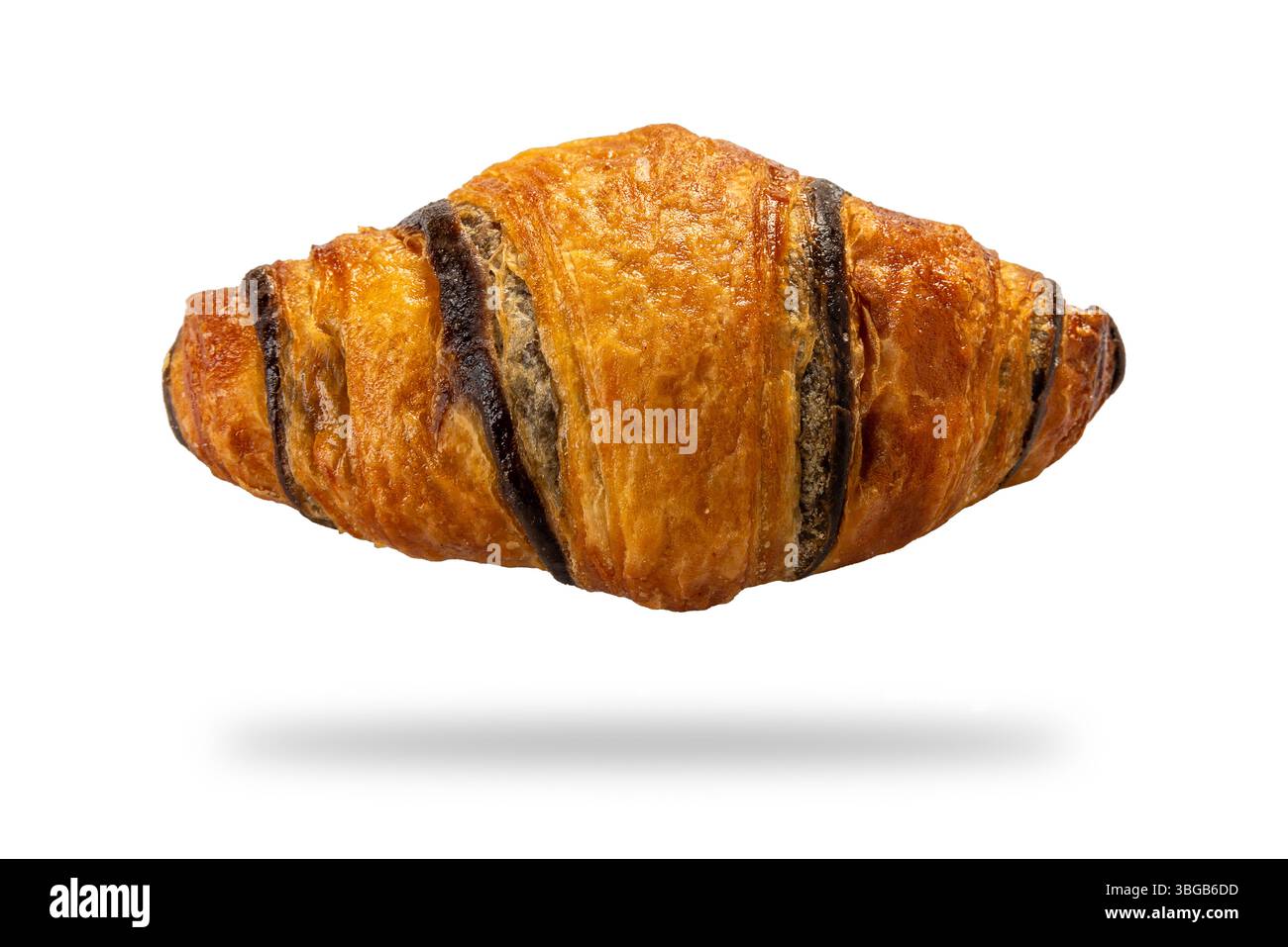 Croissant au chocolat isolé sur blanc avec chemin de découpage inclus Banque D'Images
