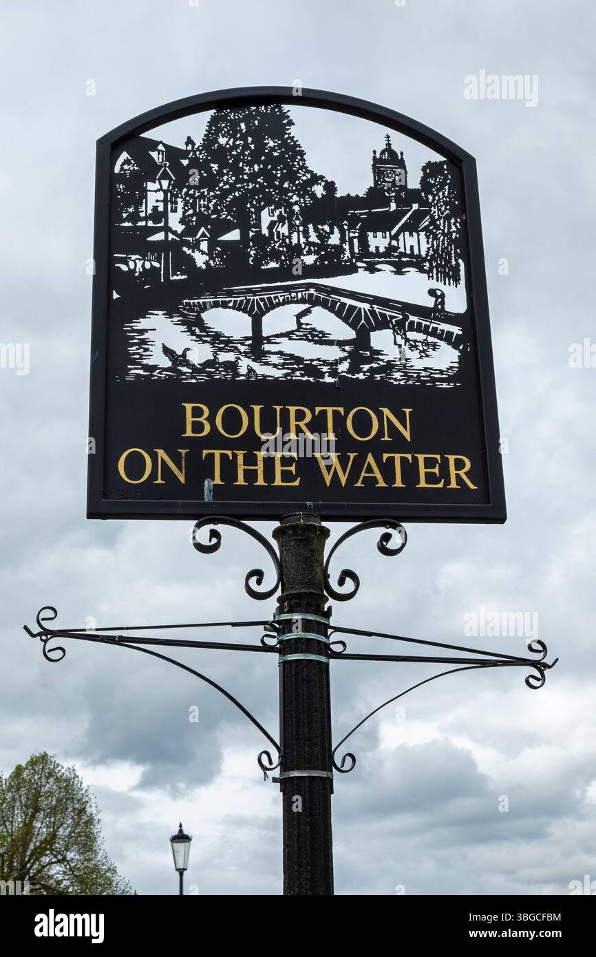 Panneau, Bourton-on-the-Water, Cotswolds, Gloucestershire, Angleterre, grande-Bretagne Banque D'Images