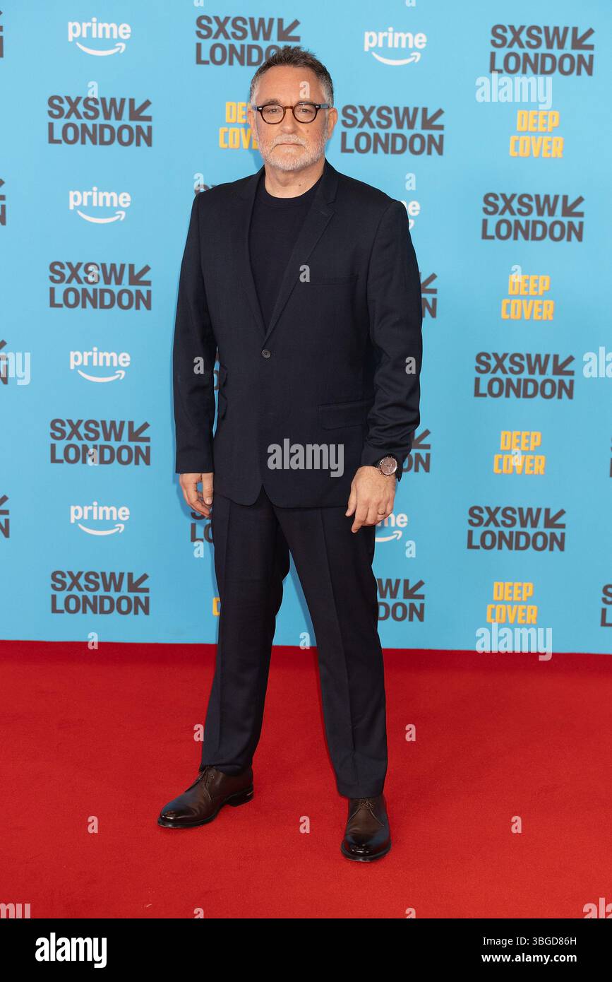 Londres, Royaume-Uni. 4 juin 2025. Colin Trevorrow assiste à la première mondiale Deep Cover SXSW Red Carpet Arrivals au Barbican Hall, Barbican Centre, le 4 juin 2025 à Londres, en Angleterre, Royaume-Uni. Crédit : S.A. / Alamy Live News Banque D'Images