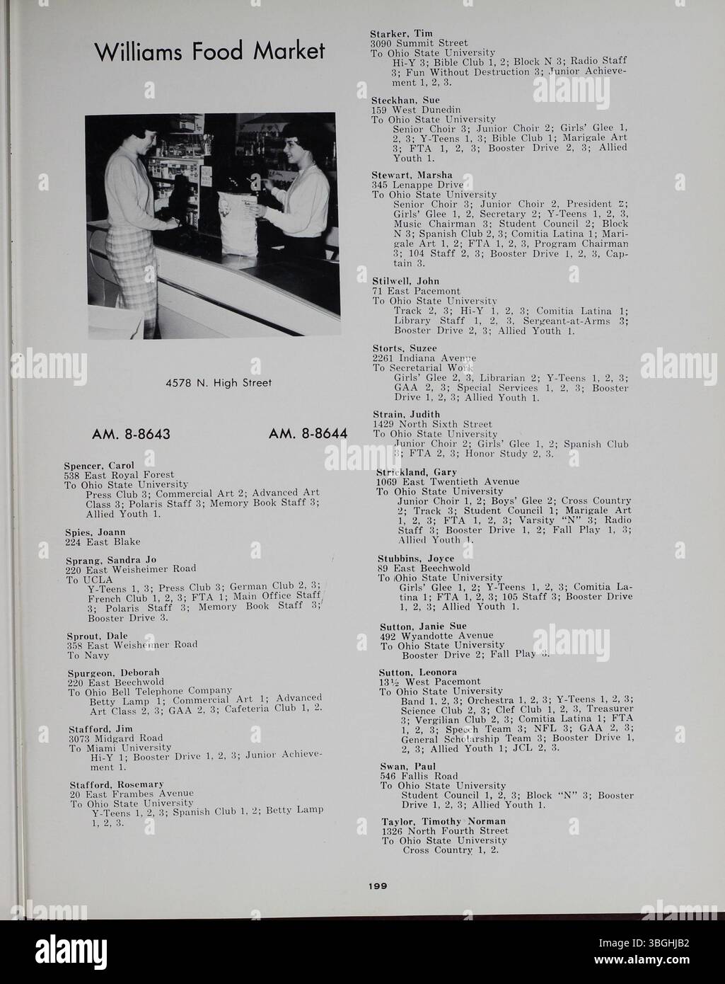 L'annuaire de 1961, intitulé Memory Book, couvre l'histoire de North High School. L'école, construite à l'origine au 100 West 4th Avenue en 1893, a été conçue par l'architecte Frank L. Packard dans un style néo-roman. Le bâtiment a été remplacé par une nouvelle structure en 1924 au 100 East Arcadia Avenue. North High School a fermé en 1979 mais a rouvert en 2012 sous le nom de Columbus International High School. Banque D'Images