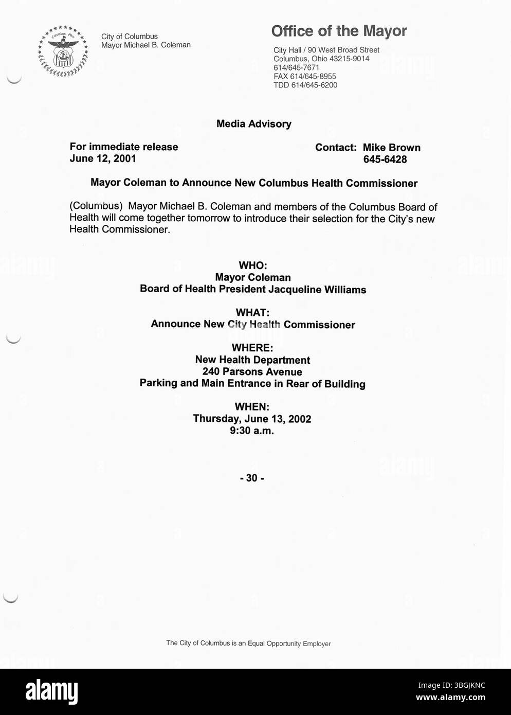 Les communiqués de presse de 2002 du maire Michael Coleman rendent compte de ses actions politiques et des initiatives qu'il a menées au cours de ses quatre mandats. Le leadership de Coleman a contribué à façonner le paysage politique et civique de Colomb, en se concentrant sur la rénovation urbaine, le développement et les réformes des politiques publiques. Banque D'Images